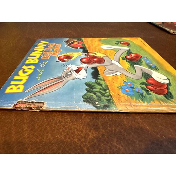 Vintage Bugs Bunny and The Big Red Apples and Walt Disney's Peter Pan Books - Picture 3 of 12